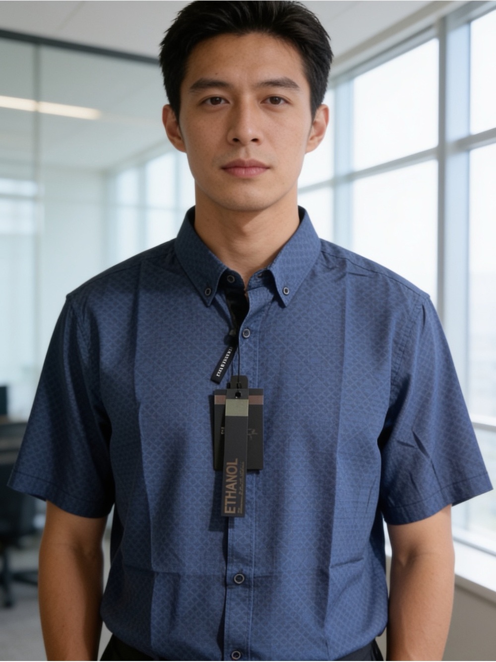 Ethanol Men's Short-Sleeve Button-Down Shirt in Navy